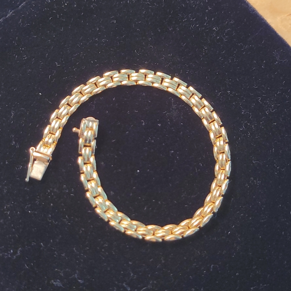 14kt Gold Bracelet